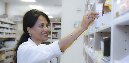 Façade de la Pharmacie de de Brunehaut à Morigny-Champigny
